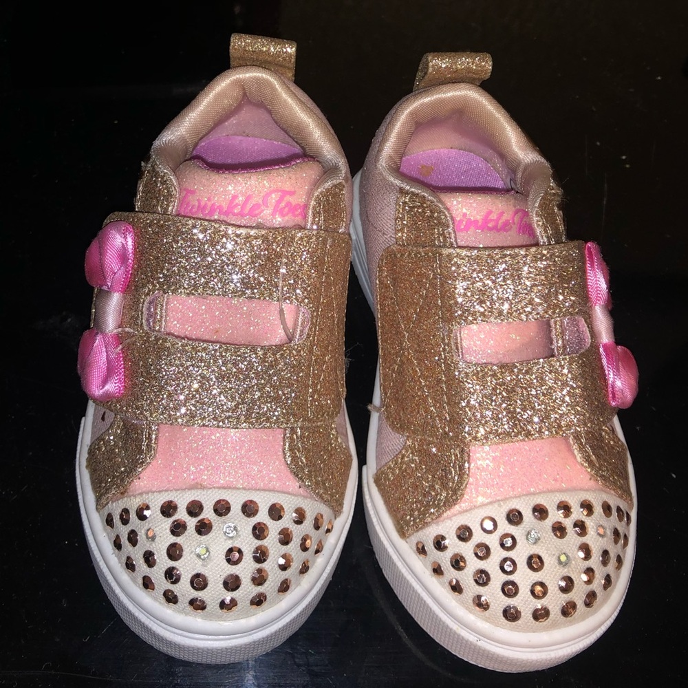 NWOT Skechers Twinkle Toes Sneakers